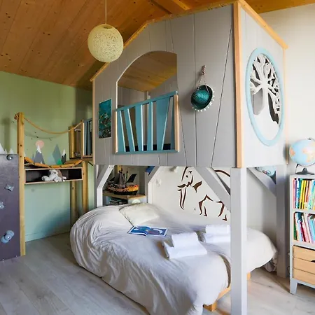 Hébergement de vacances Entre Et Bois - Maison 6 Personnes Avec Piscine - Le 7 *