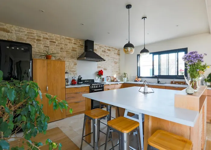 Le 7 - Entre Et Bois - Maison Avec Piscine Casa de Férias *