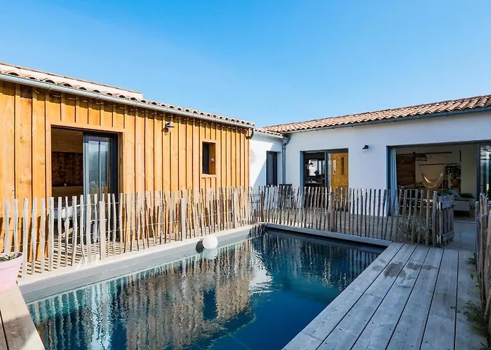 Le 7 - Entre Et Bois - Maison Avec Piscine Casa de Férias *